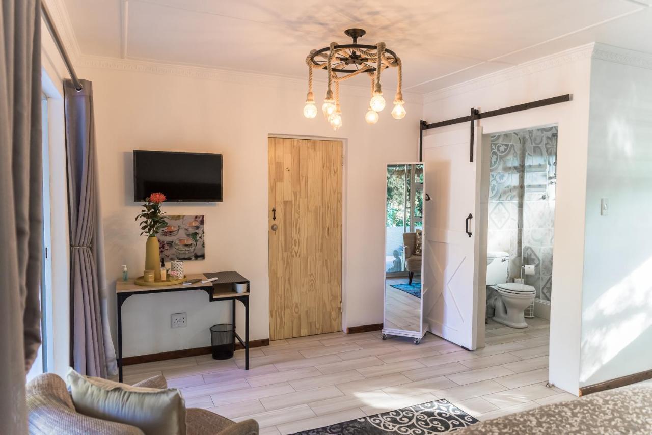 Gabbys Cottage Guesthouse Блумфонтейн Экстерьер фото