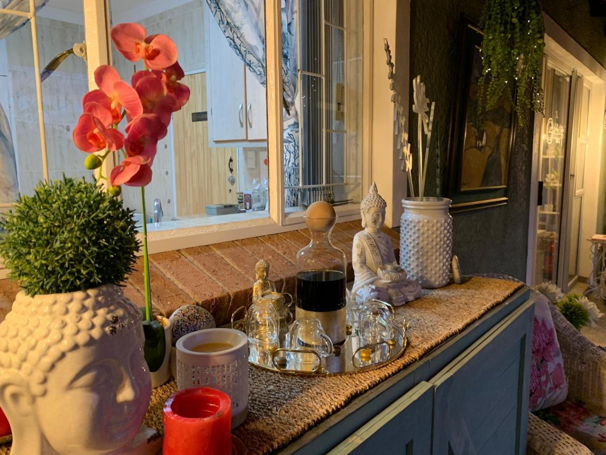 Gabbys Cottage Guesthouse Блумфонтейн Экстерьер фото